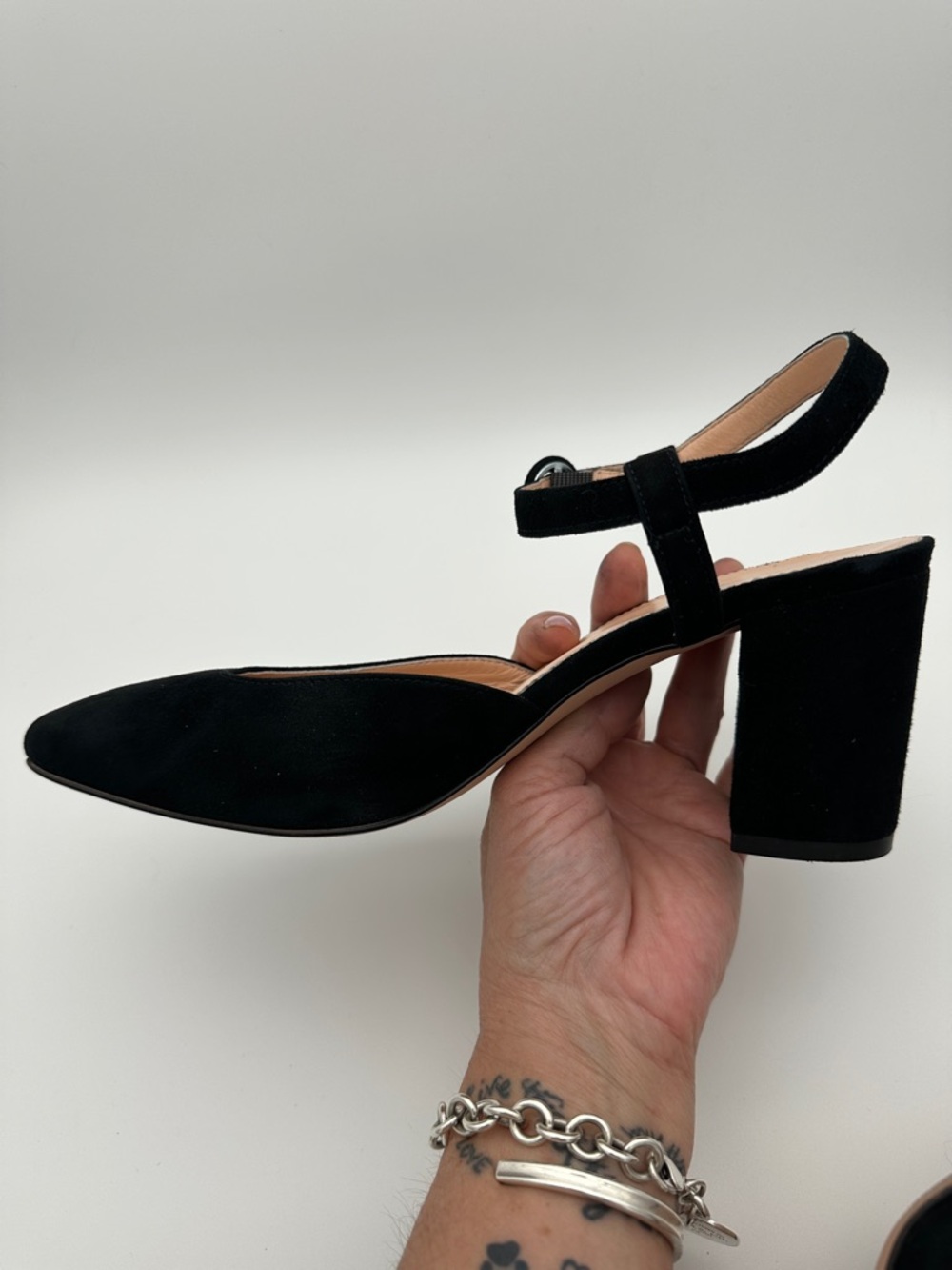J. Crew Maisie Almond Toe Black Italian Suede Pumps 7.5 Heel 3” Made in Morocco - Picture 4 of 16